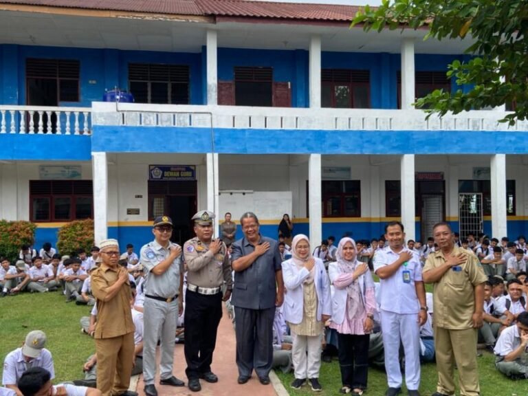 Jasa Raharja Rantauprapat Conducts Safety Socialization at SMKS Pemda to Reduce Student Accident Rates Jasa Raharja Rantauprapat Conducts Safety Socialization at SMKS Pemda to Reduce Student Accident Rates